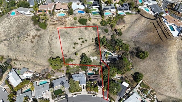 20713 Collins Street, Woodland Hills, CA 91367