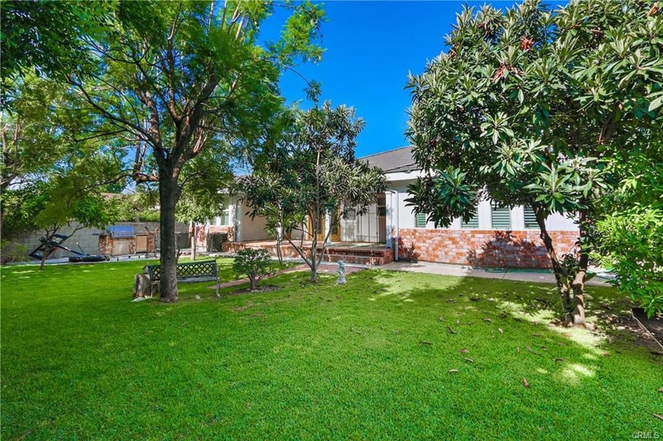 320 South Old Ranch Road