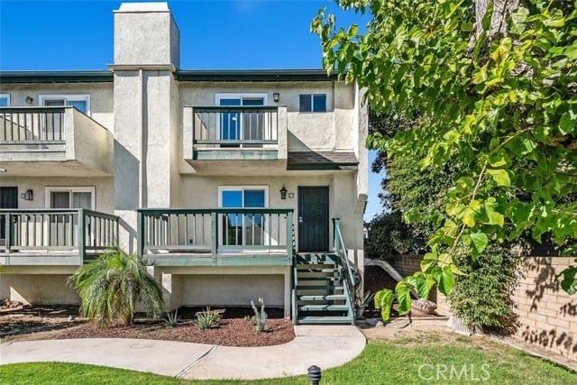 428 West 1st Street, Tustin, CA 92780