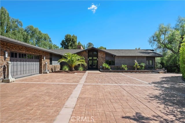 24754 Robert Guy, Hidden Hills, CA 91302
