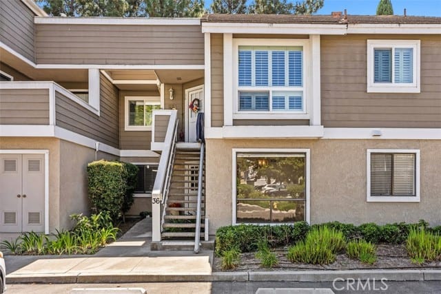 32 Cambria Lane
