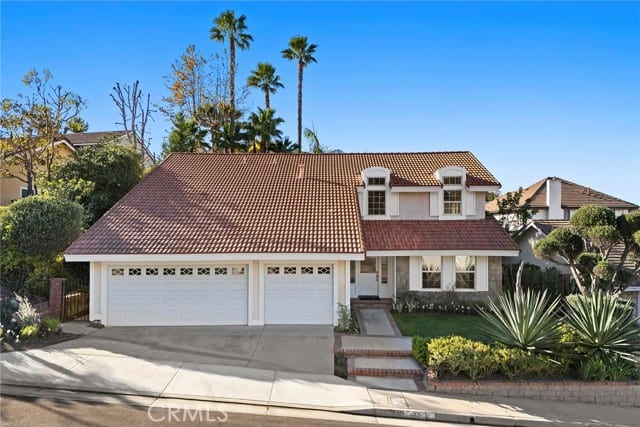555 South Paseo Carmel