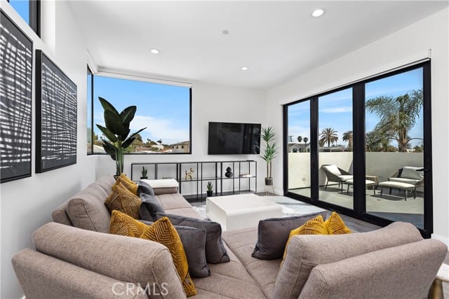 140 West Canada, A, San Clemente, CA 92672