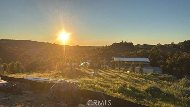 1504 Avohill Drive, Vista, CA 92084