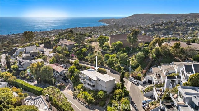 888 Summit Drive, Laguna Beach, CA 92651
