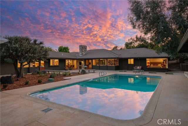 1561 Gaywood Drive
