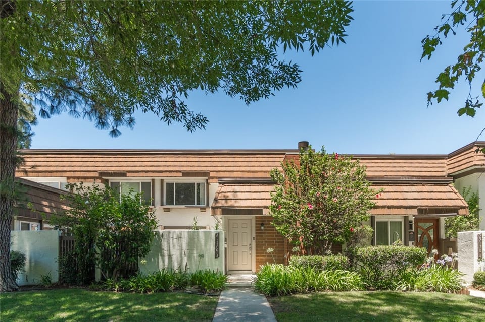 22170 James Alan, 3, Chatsworth, CA 91311