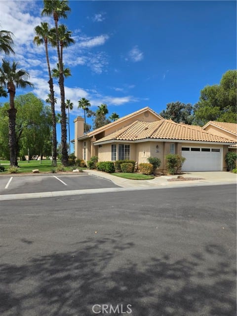 495 La Costa Dr.