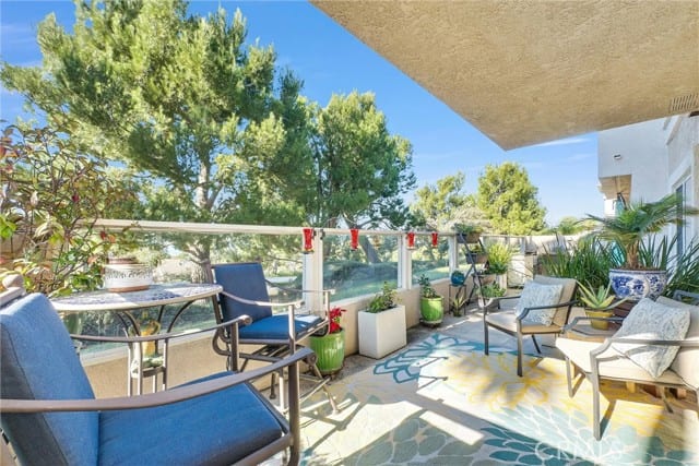 8011 East Sandstone