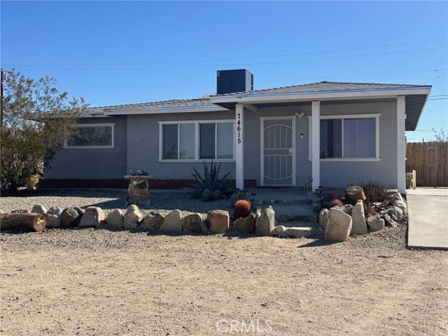 74615 Alta Loma Drive