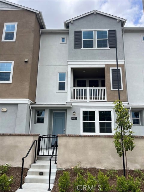 1028 North Anaheim