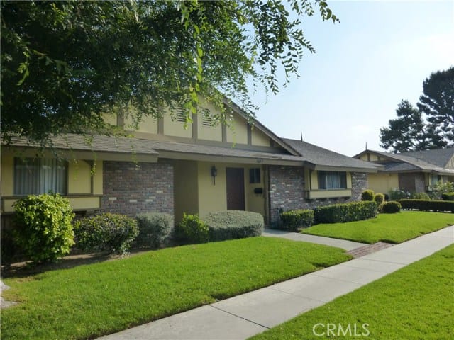 1683 West Cindy Lane