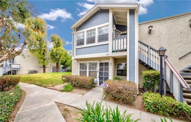 704 South Hayward Street