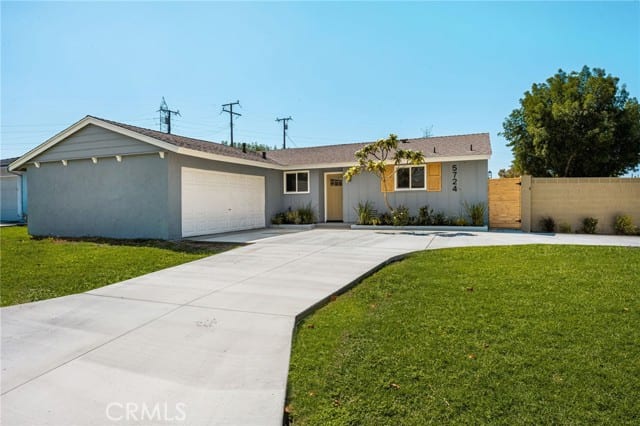 5724 North Galanto