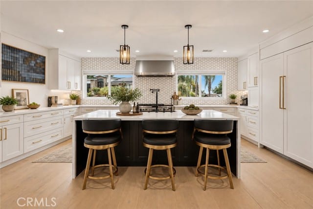 5931 Maury Avenue, Woodland Hills, CA 91367