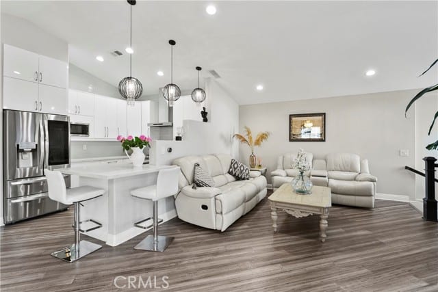 27 Highpark Place