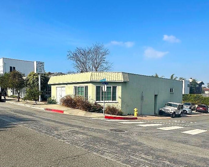947 Manhattan Beach
