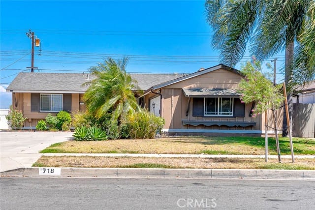 718 Meade Avenue, Fullerton, CA 92833