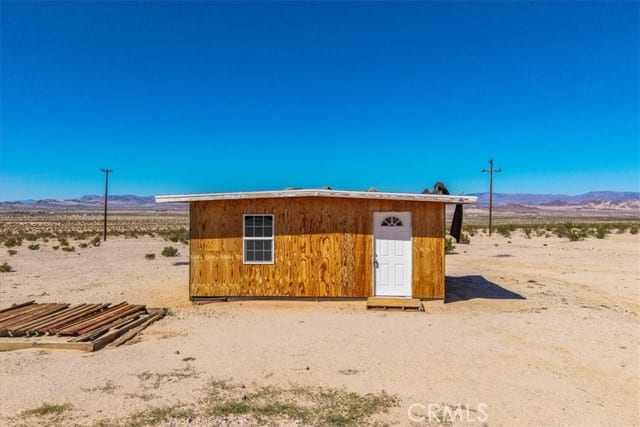 100 Cactus Jack Avenue