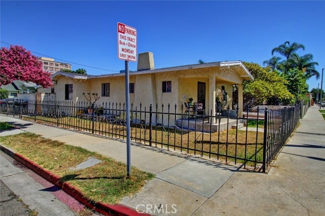326 South Clementine Street