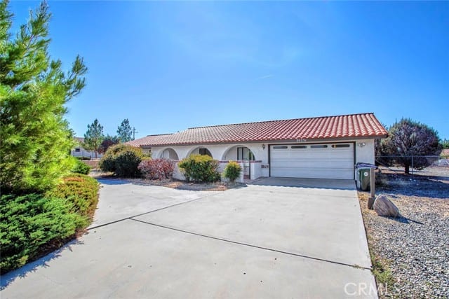 20231 Yucca Loma Road
