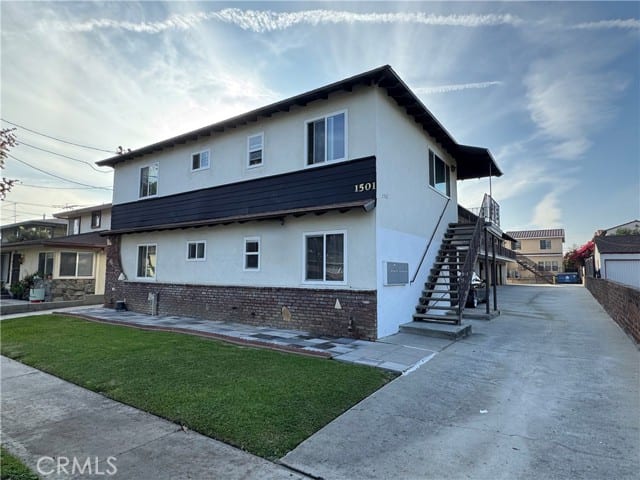 1501 South 4TH