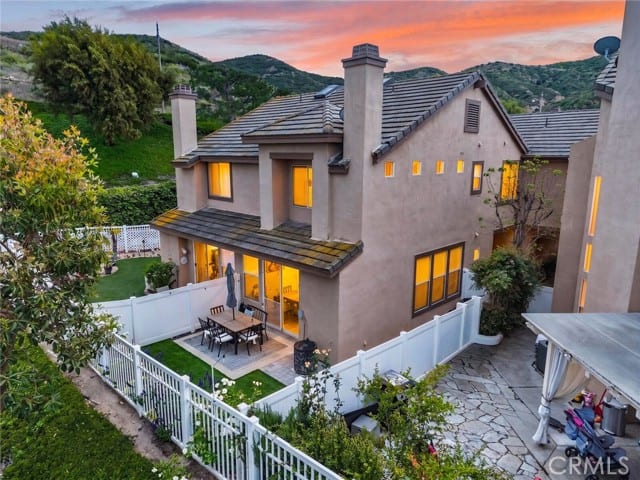 1366 South Country Glen Way