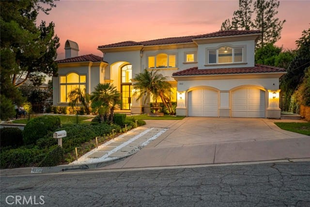 350 Starlight Crest, La Canada Flintridge, CA 91011