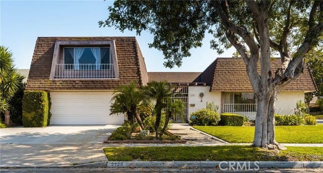 2128 West Palais Road