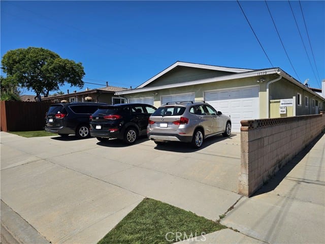 18527 Grevillea Avenue, Redondo Beach, CA 90278
