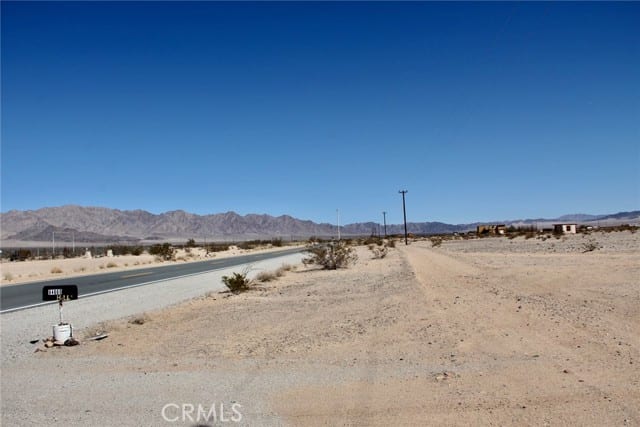 6281811 Amboy Road