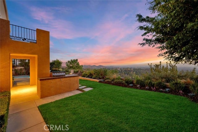 2568 North San Miguel Drive