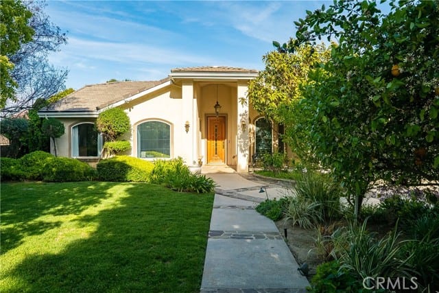 9240 Encino, Northridge, CA 91325