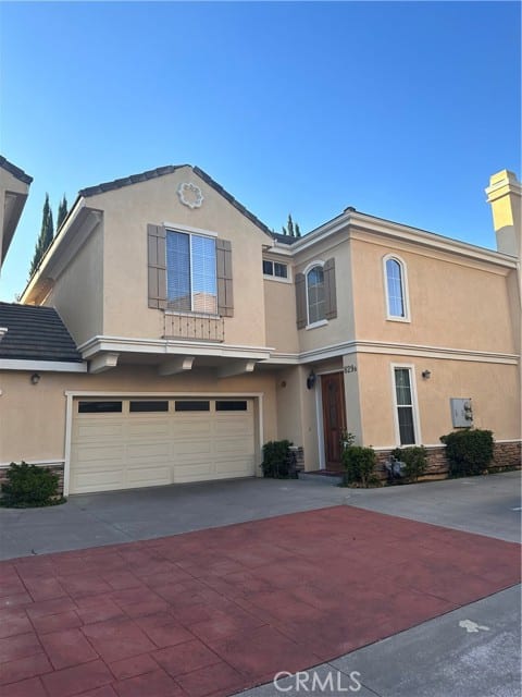 829 La Cadena Avenue