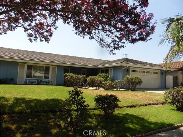 706 West Wistaria Avenue