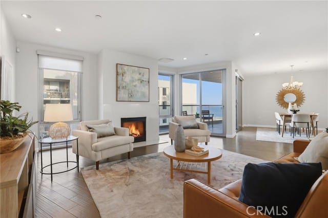 23 4th Place, 6, Long Beach, CA 90802