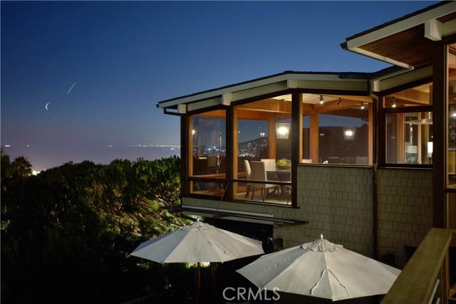 630 Diamond Street, Laguna Beach, CA 92651