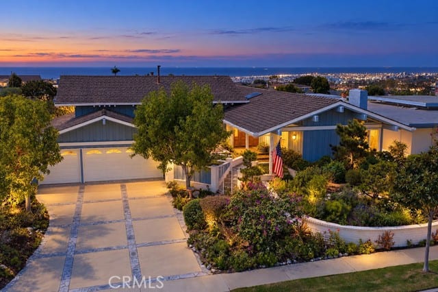 2715 Island View Drive, Corona del Mar, CA 92625