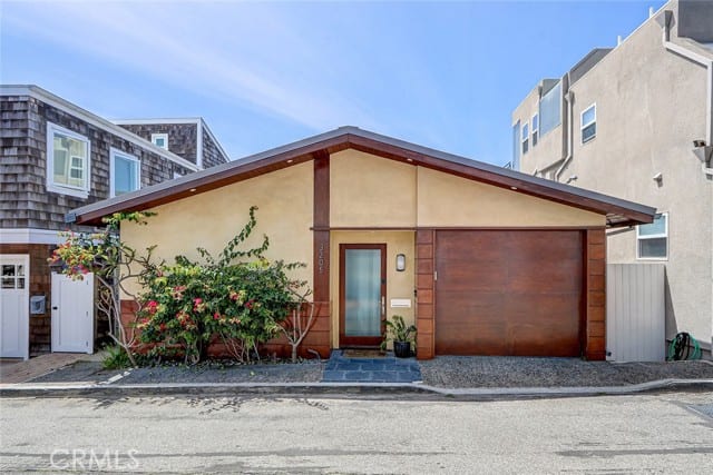 3205 Bayview Drive, Manhattan Beach, CA 90266