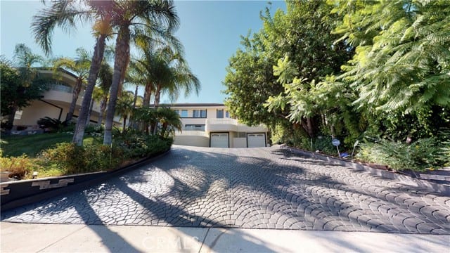 22500 North Summit Ridge