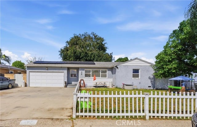 207 North Ranchito