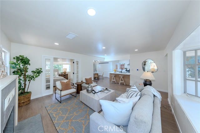 173 North Waverly, Orange, CA 92866
