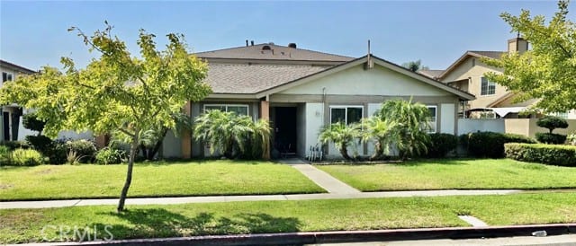 2546 East Park Lane