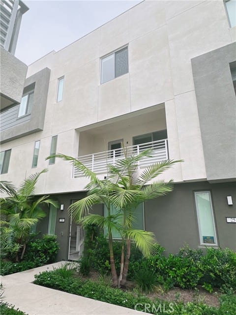 1866 South Westside Drive