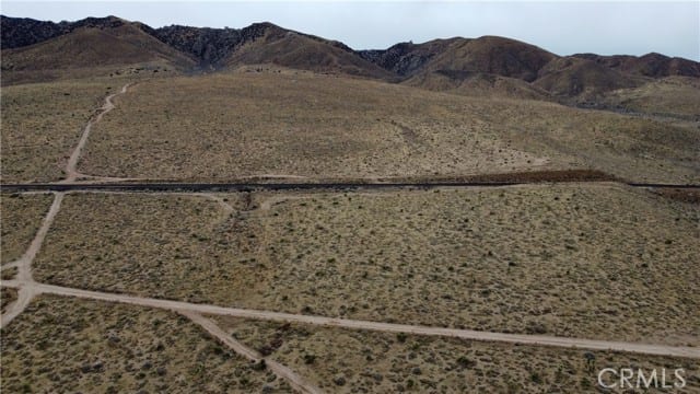 700 Mountain View/N352 (NEAR) Road