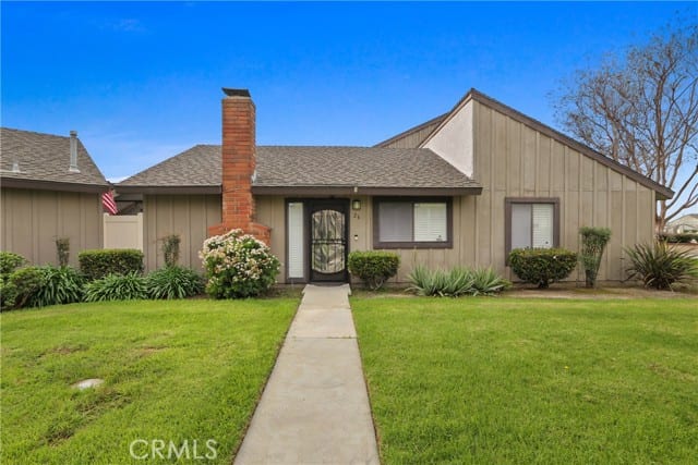 1331 West Cerritos