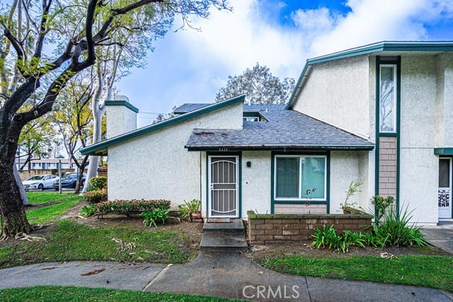 5319 Humboldt Drive