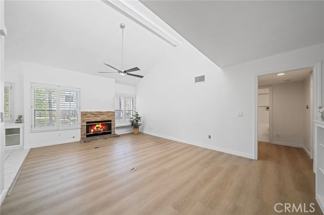 4277 Las Virgenes