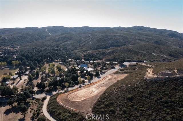 47066 Twin Pines Road