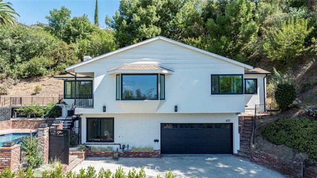 401 Brockmont Drive, Glendale, CA 91202